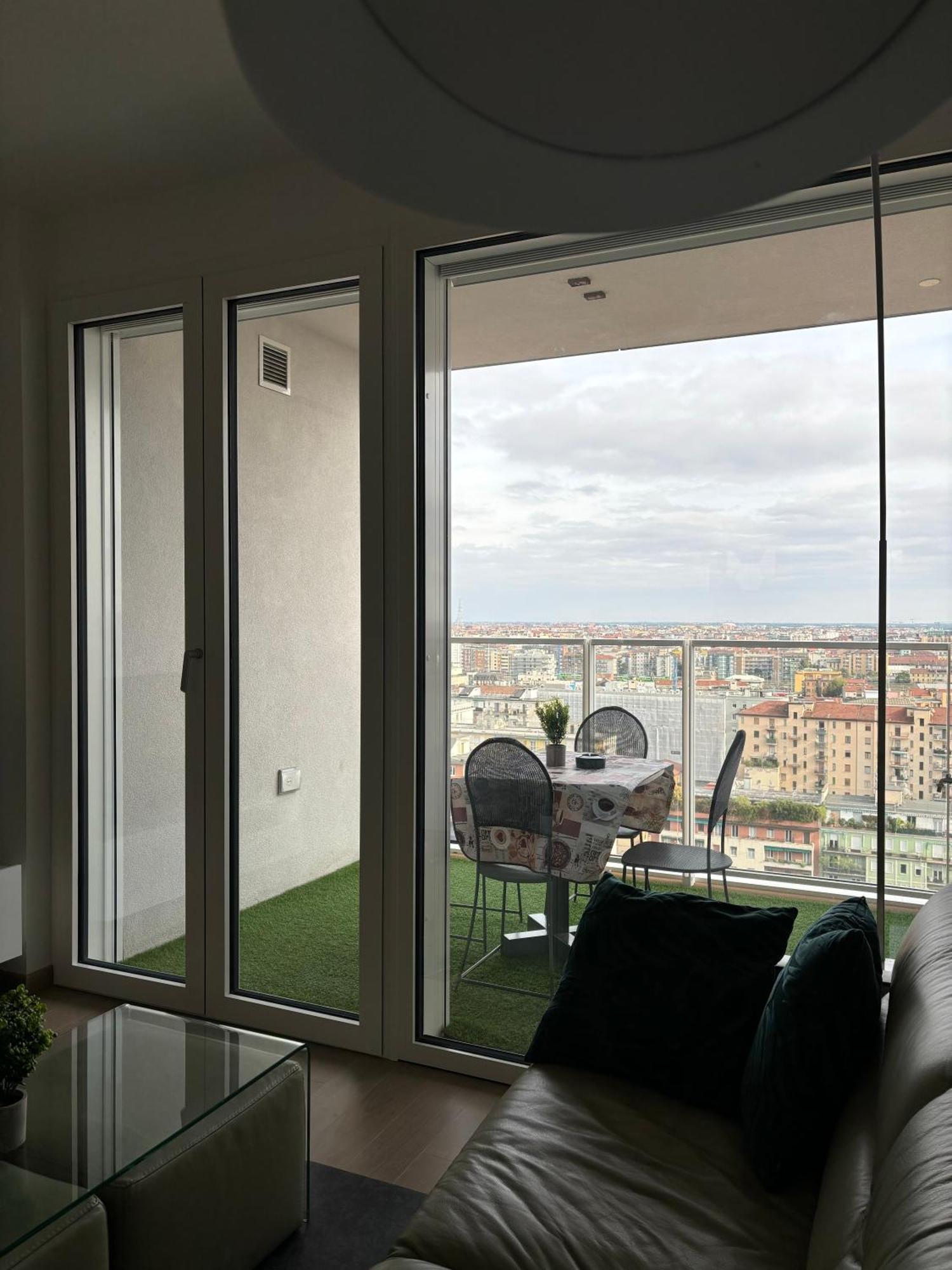 Torre Milano Skyview Suite Gym Pool & Rooftop Экстерьер фото
